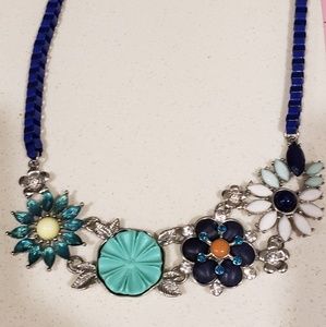 Statement necklace